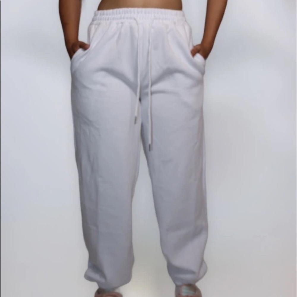 White joggers